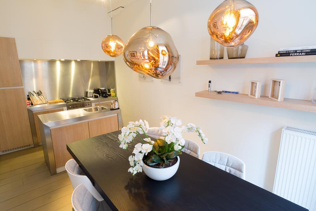 Y & L Villa Antwerp Luaran gambar